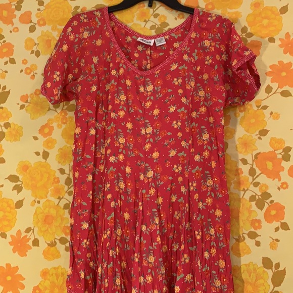 Beautiful Vintage Rayon Floral Boho Hippie Dress - Picture 10 of 11